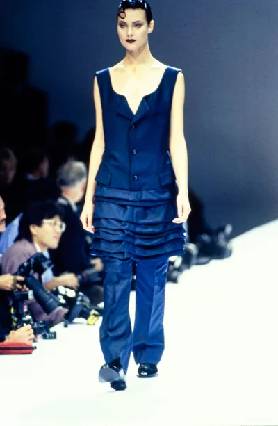 Look 18